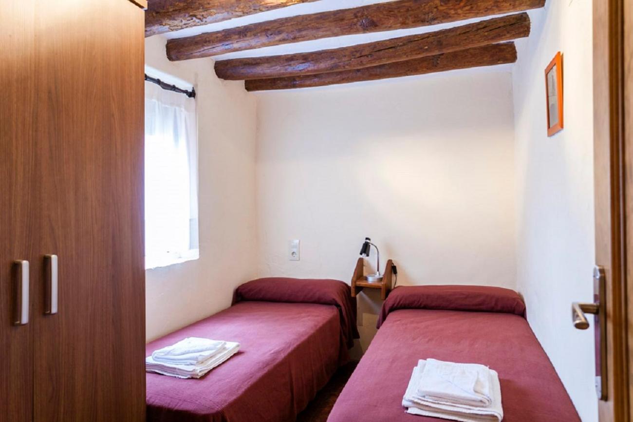 Apartamentos Casa Samper Santa Eulalia de Gállego Szoba fotó